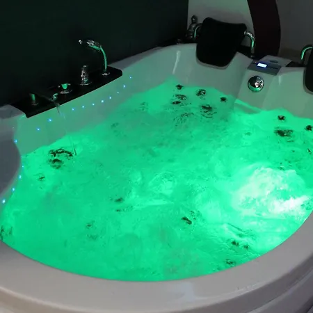 Apartamento Privatif Spa, Jacuzzi , Wifi, Netflix