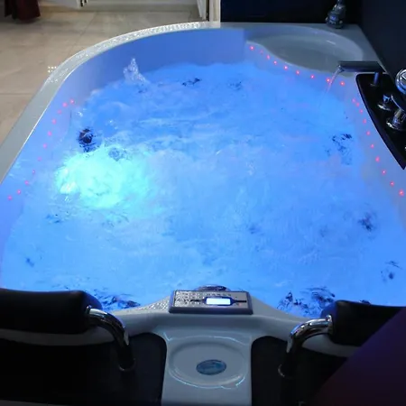 Privatif Spa, Jacuzzi , Wifi, Netflix Apartamento *